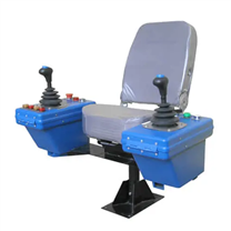 QT16B起重機(jī)控制臺